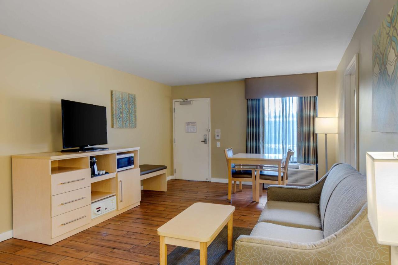 Best Western Plus South Coast Inn Goleta Esterno foto